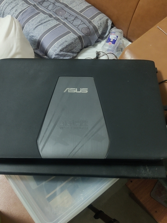 华硕游戏本4K屏幕 华硕飞行堡垒fx-pro