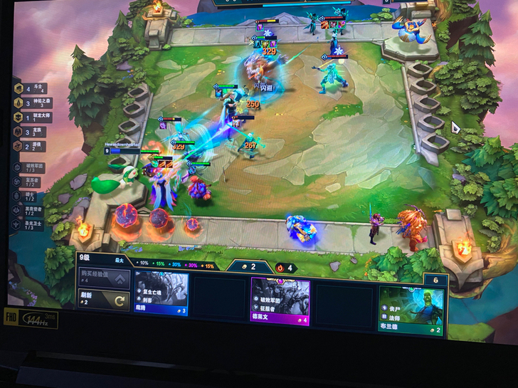 用了半年左右差不多全新各种大型游戏都可以流...