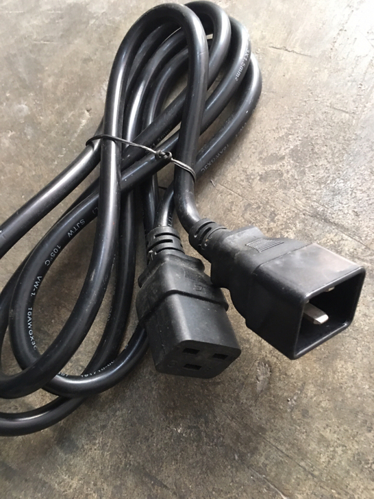 Pdu电源线1.5平方