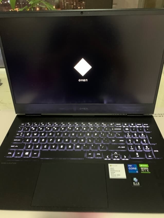 惠普(HP)暗影精灵7 游戏本 笔记本电脑