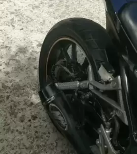 刚到小忍者双缸350水冷，成色非常漂亮，动...