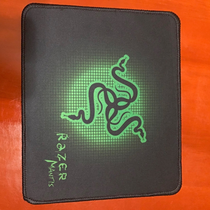 【鼠标垫清仓】3.8元一张包邮雷蛇鼠标垫加...