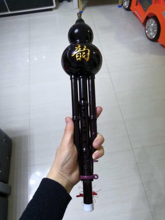 【粉丝福利】免费赠送葫芦丝 乐器行房租到期...