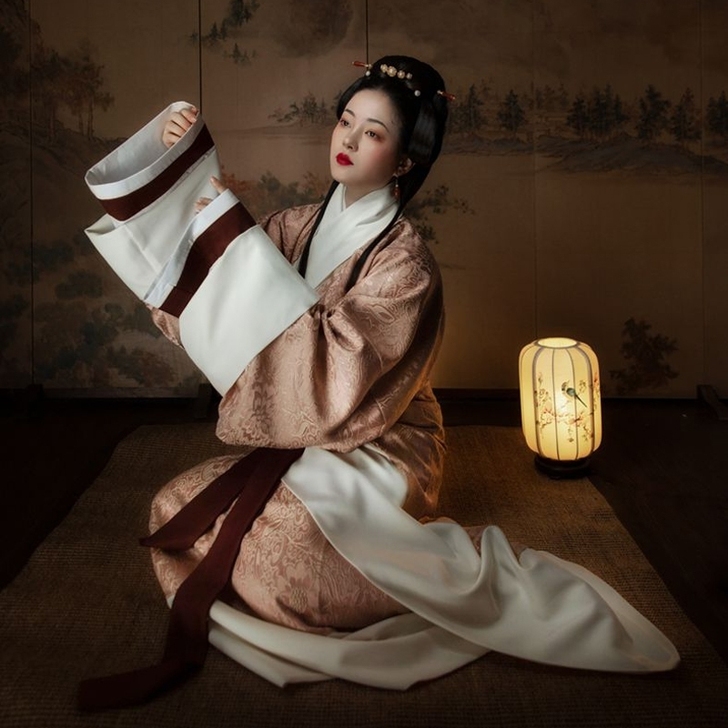 怀谷居鸣玉鸾汉服女款马王堆曲裾袍复原秦汉秋...
