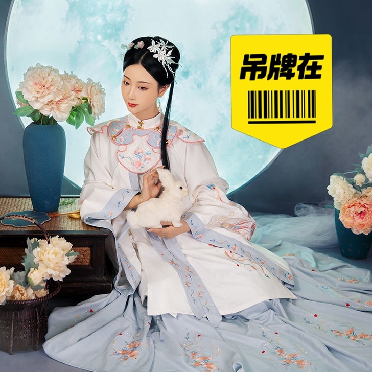 保正,有吊牌,因为在学校拍不了吊牌