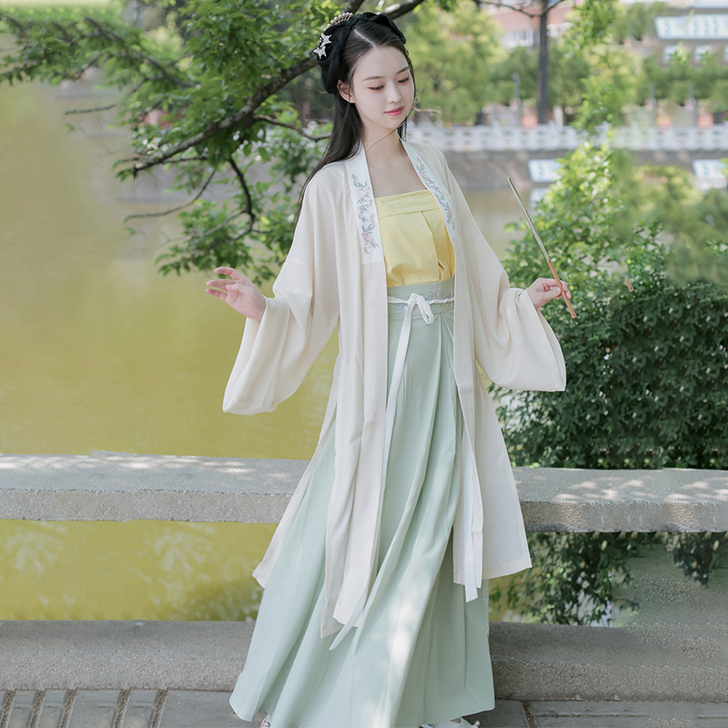 汐裳纪-东月分棠清风笺多色款宋制汉服三件套...