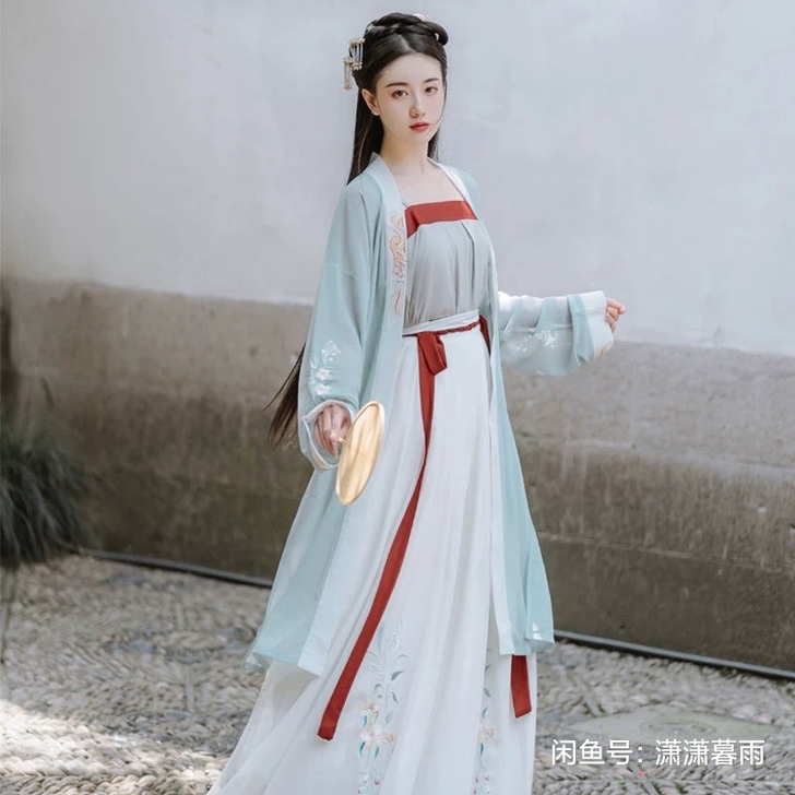 茗月萱 白菜汉服,正品【宋制四件套 穿过一...