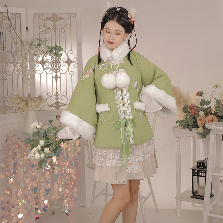 桃花兔汉服女正品原创秋冬改良汉元素毛呢半臂...