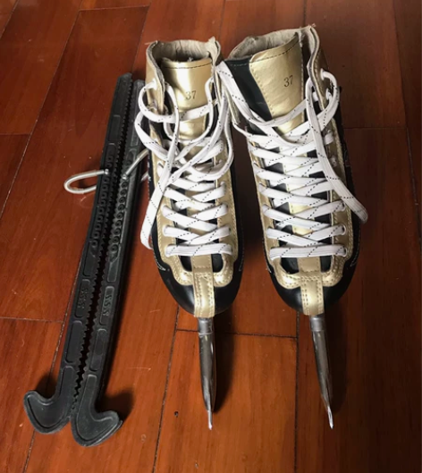 37码黑龙正品真皮速滑冰刀鞋 牛皮鞋面，穿...