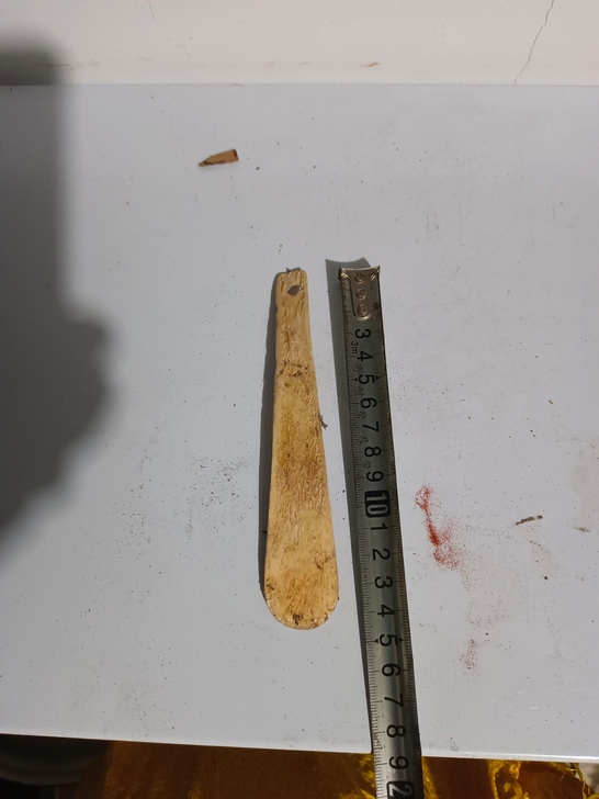 老骨雕，特价不包邮品相如图。