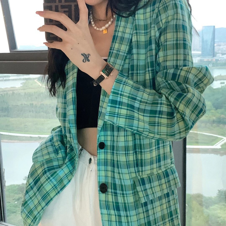 Lola rose 是来自英国伦敦的一个设...