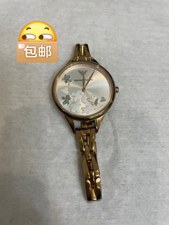 阿玛尼女表，朋友送的，不想要了，便宜卖了。...