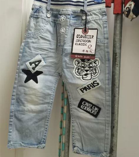 全新 小童牛仔裤 送背带 面料柔软有弹力 ...