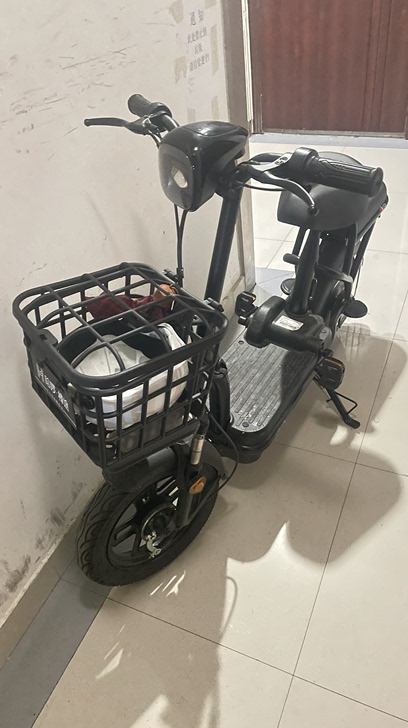 哈啰电动车