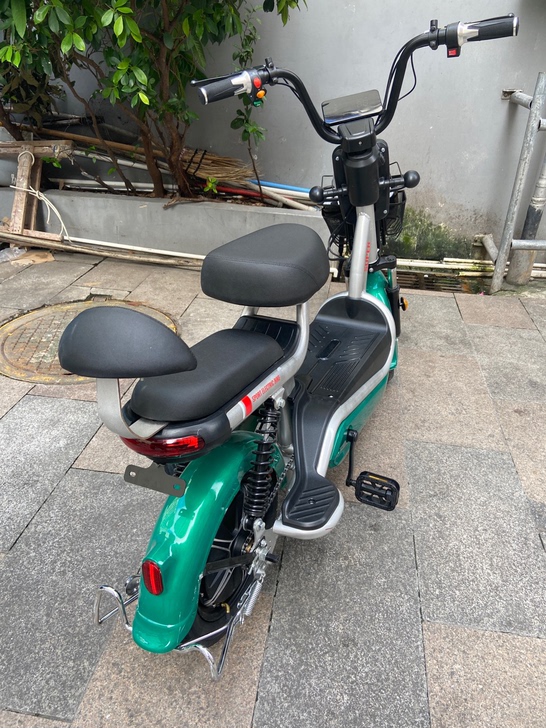 闲置电动车转手。满电可以跑25公里多。使用...