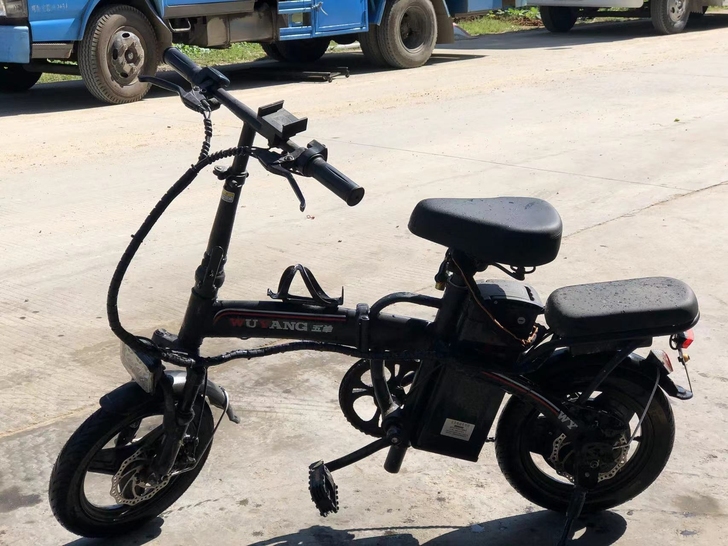 TOMOFREE 电动自行车