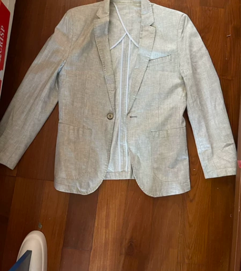 男士休闲西服两件，棉麻的，一件灰色一件蓝色...