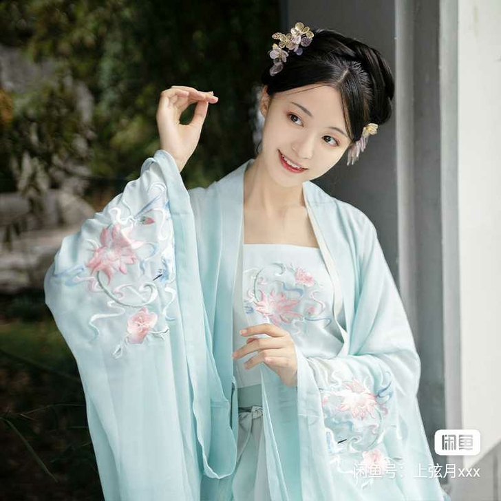 出墨子研一鹭莲生齐腰汉服