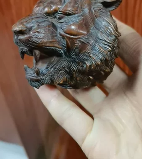 旧藏小叶黄杨木老虎摆件虎头木雕挂件男士随身...