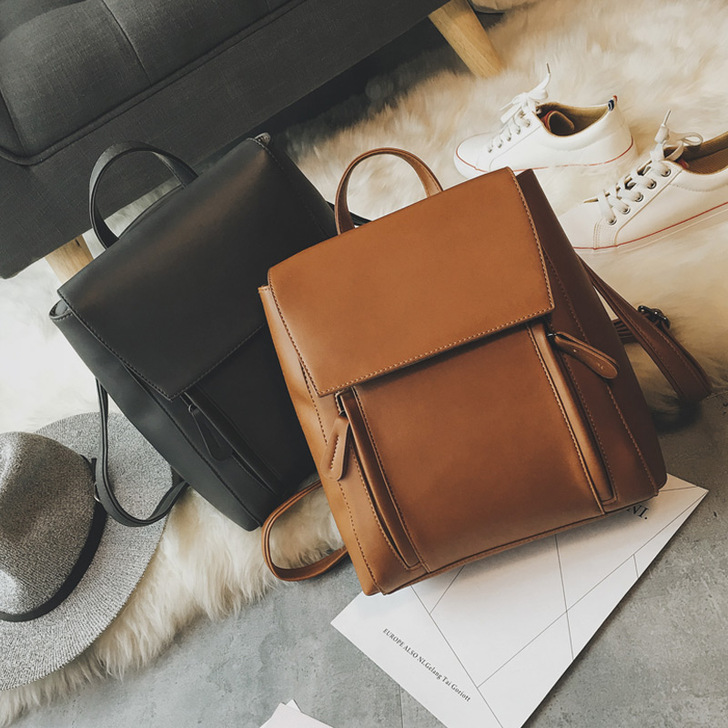 2060.bag 双肩背包