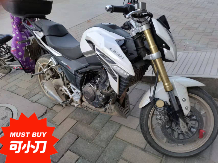 力帆牌白色二手摩托车一辆！2019年6月:...