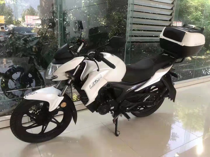力帆150摩托车，两千多公里，19年上户，...