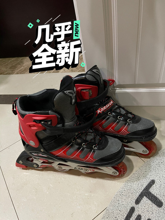 直排轮溜旱冰、旱冰鞋，顺滑好用、刹车灵敏。...