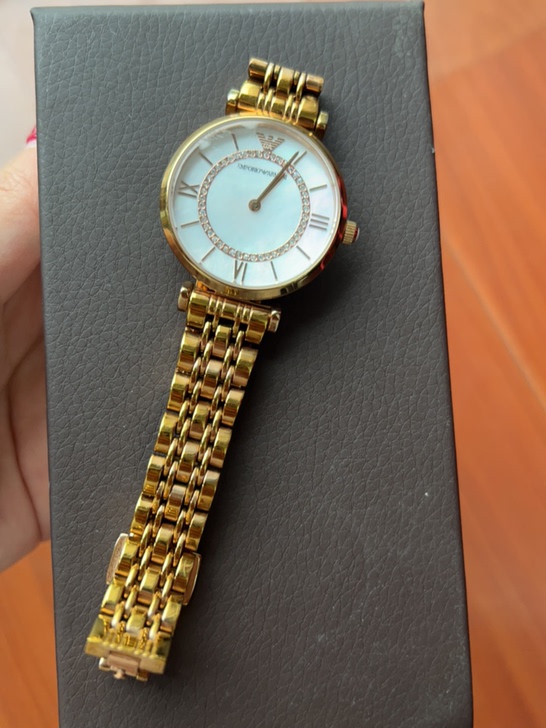 阿玛尼满天星手表,购于首尔专柜,正品,因为...