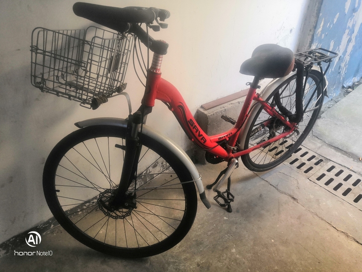 原价1800德国合资旅行自行车，赛车，低价...