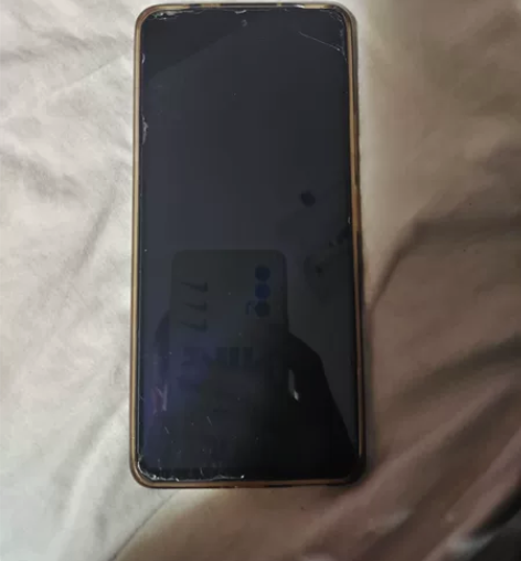 红米k40s，全原装，8+128 从我拿到...