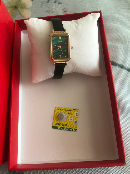 乔治伯爵手表，全新