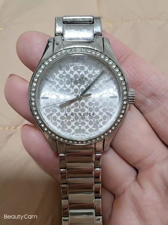 蔻驰女表石英的电池的