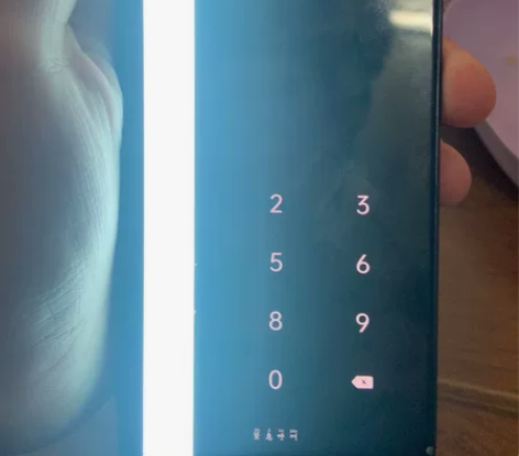 oppo reno 256 屏幕有一...
