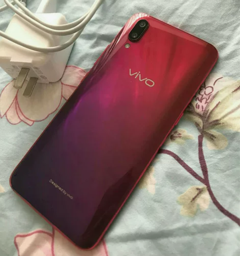 vivox23 实体店购买正品 手机8+1...