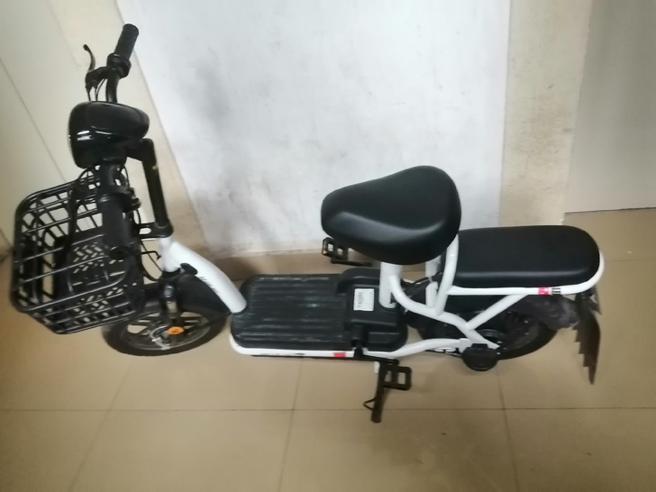 哈啰电动车，几乎全新，##amp；ldqu...