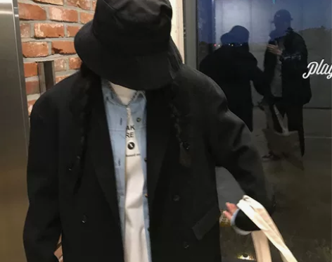 王少女的店 黑色渔夫帽 感兴趣的话点“我想...