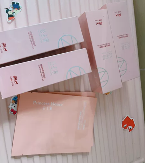 公主家 舒颜净透洁面凝胶 之前为了做推广买...