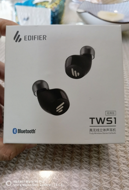 漫步者tws1，只拆封看了一下
