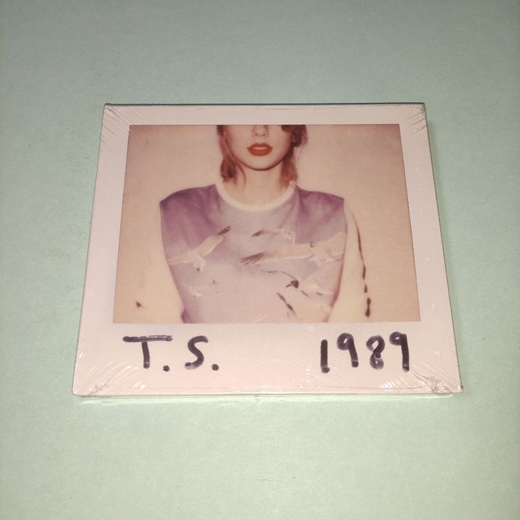 泰勒斯威夫特 Taylor Swift 1...