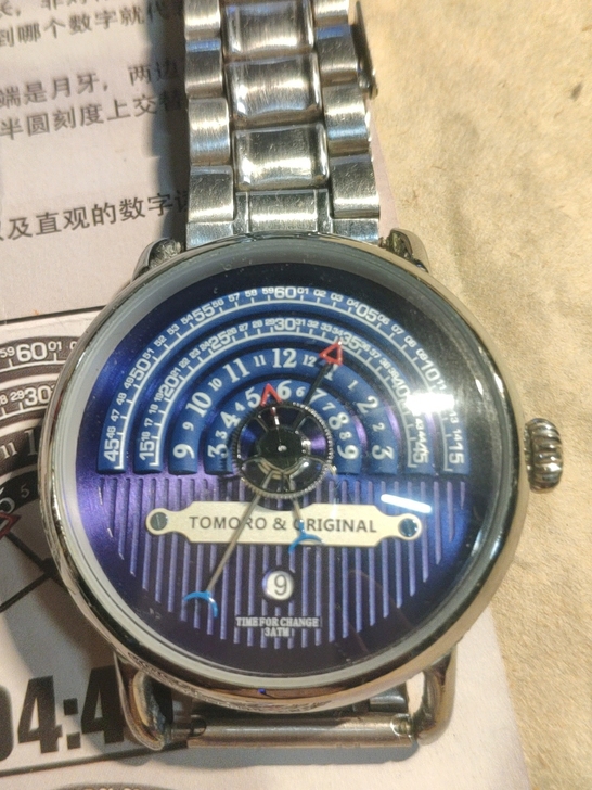 tomoro手表，自用清理。就留下一张说明书