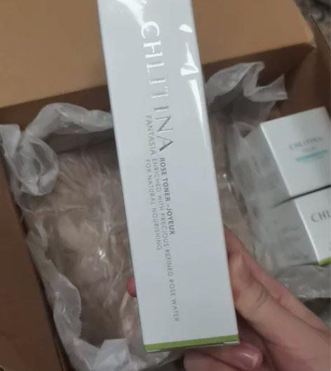 克丽缇娜玫瑰化妆水，旗舰店入，包邮，全新 ...