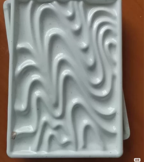 陶瓷调色盘 感兴趣的话点“我想要”和我私聊...