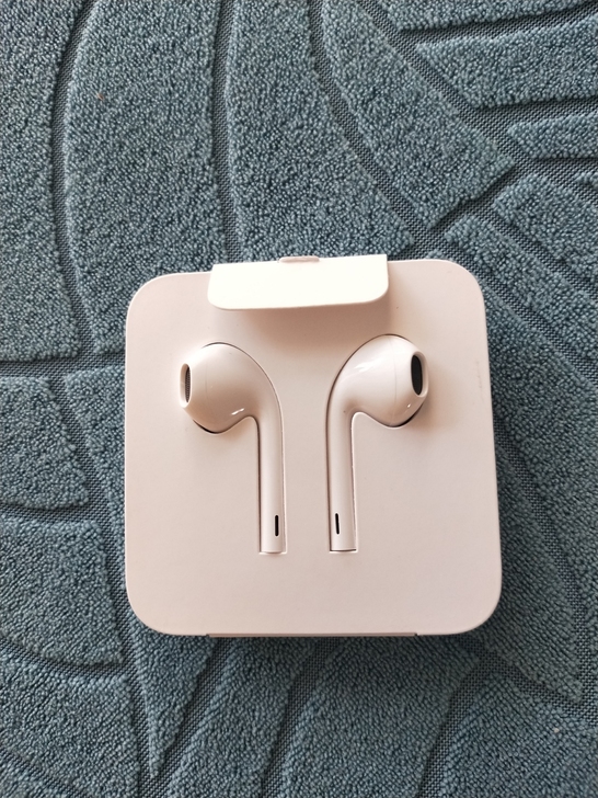 苹果自带原装耳机