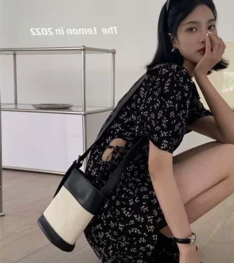 法式复古小清新碎花裙 买来穿了一次 放了好...