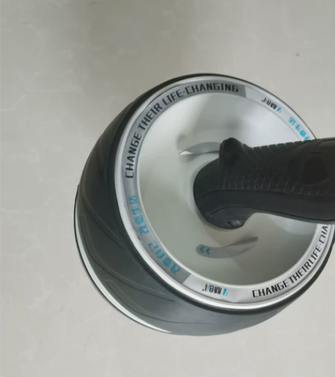 健腹轮,自用转卖。不邮寄。 感兴趣的话点“...