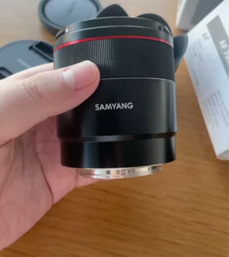 三阳 索尼口 FE 75mm f1.8，轻...