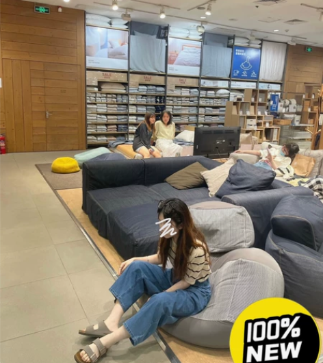 百搭香蕉牛仔裤女2022款宽松显瘦九分，百...