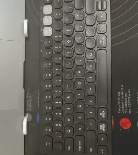 自用hp超轻便蓝牙键盘，不需要接收器，直接...