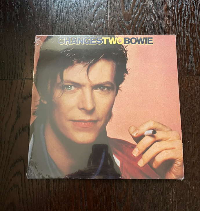 David Bowie changestw...