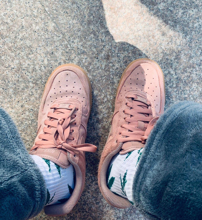 耐克空军一号低帮嫩粉色38.5码